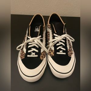 vans decon sf Leapord print marshmallow mens size 10.5